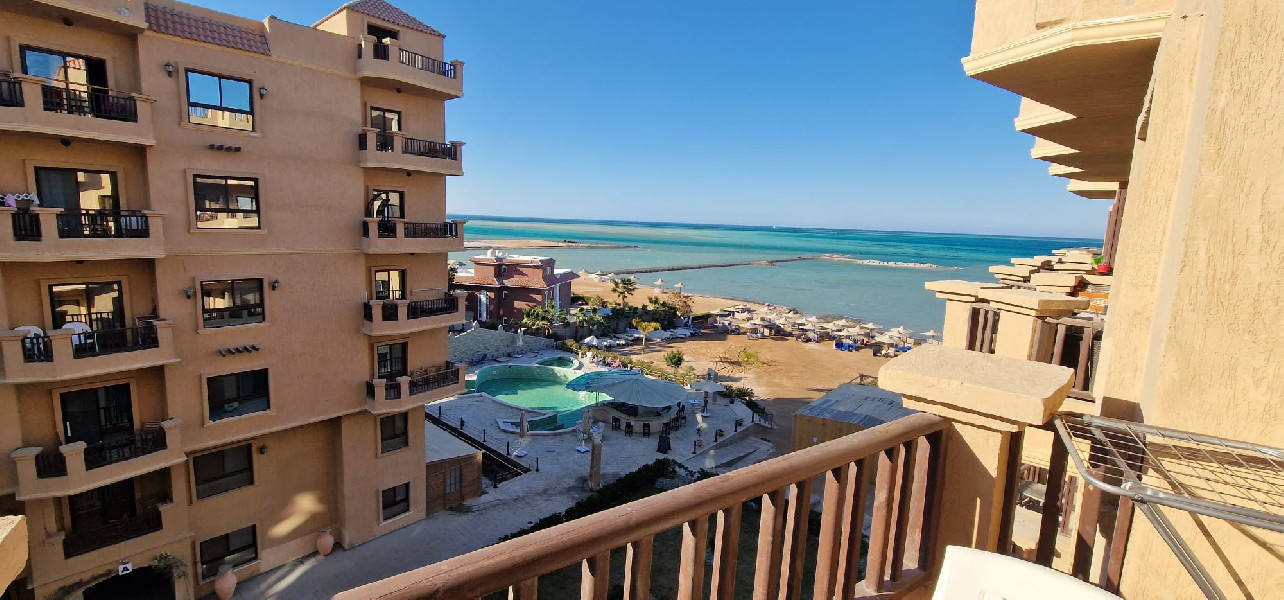 Turtles beach resort studio